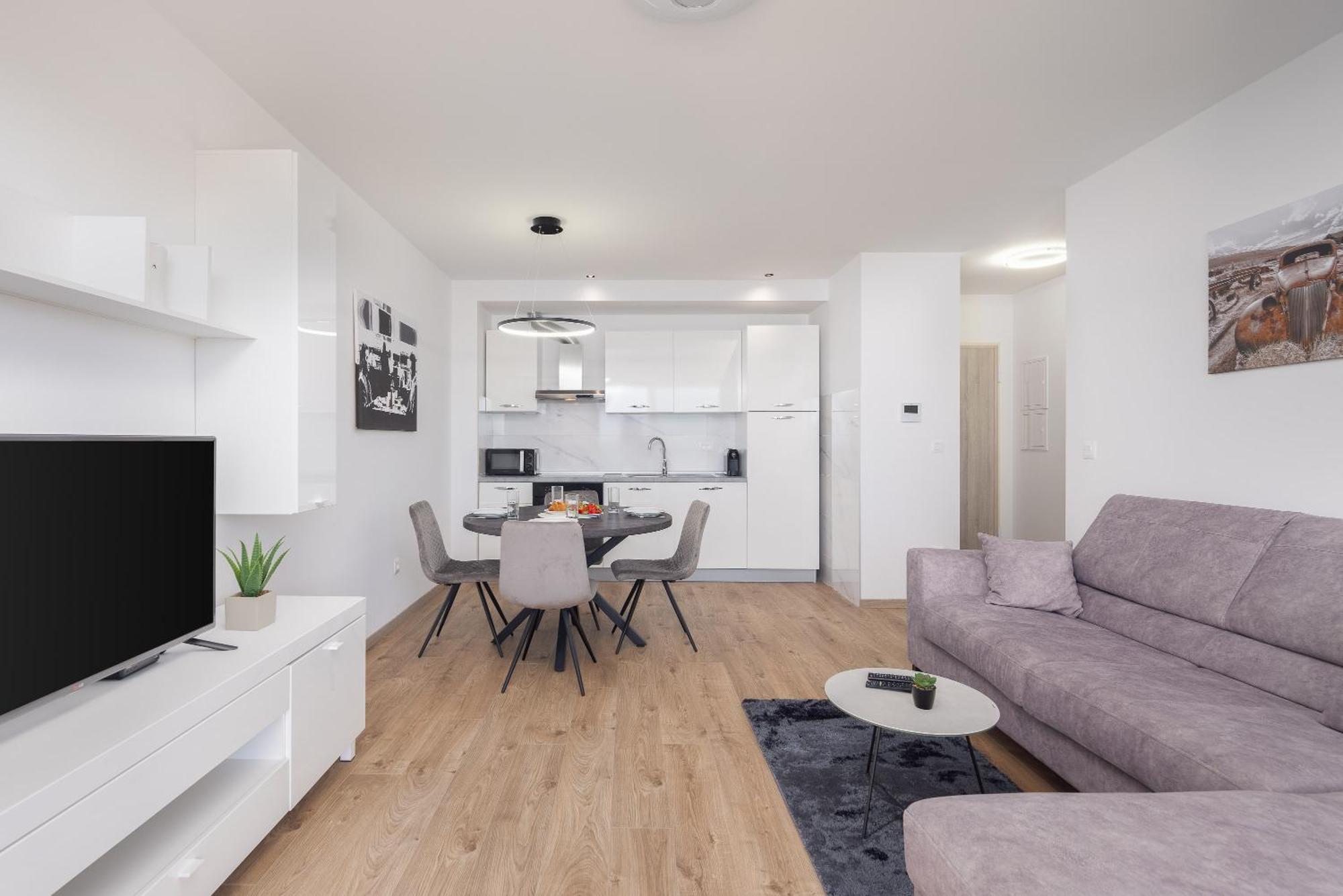 Apartman Adoria *